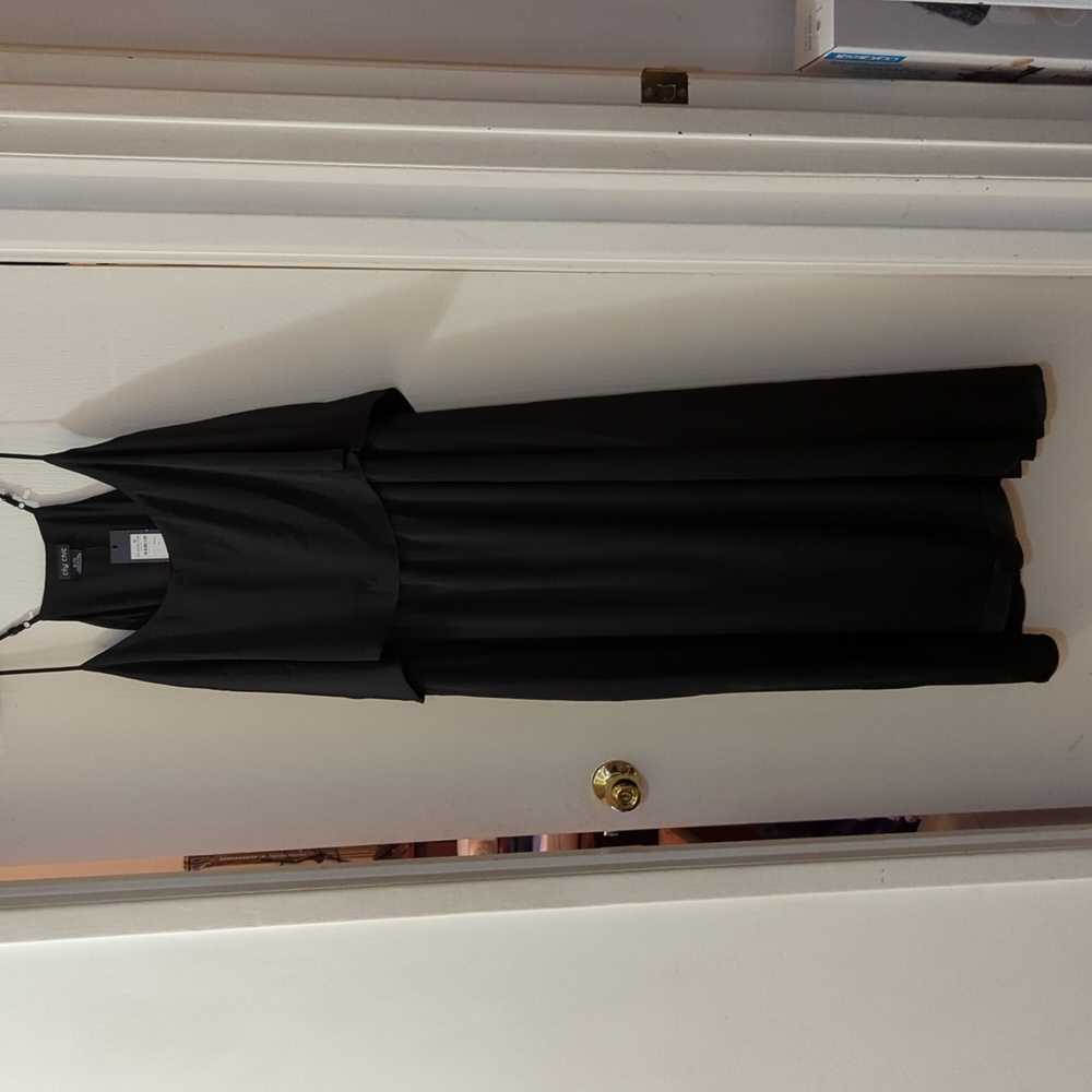 City Chic Silky Black Midi Dress